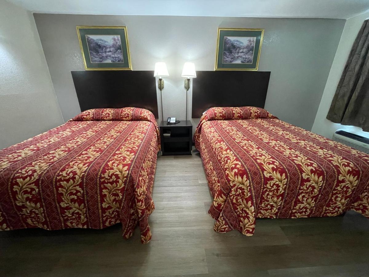 Royal Inn Motel Фредериксберг Экстерьер фото