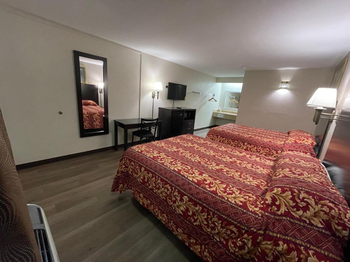 Royal Inn Motel Фредериксберг Экстерьер фото