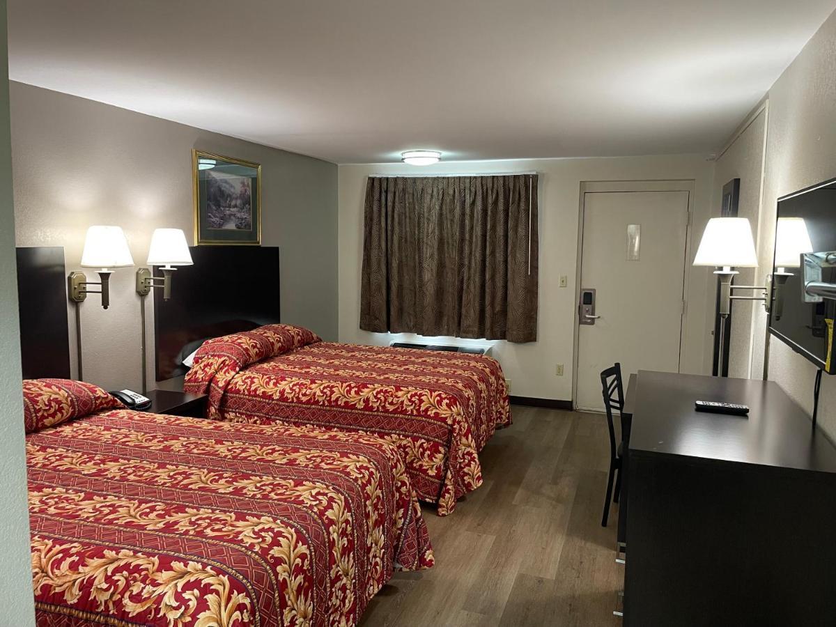 Royal Inn Motel Фредериксберг Экстерьер фото
